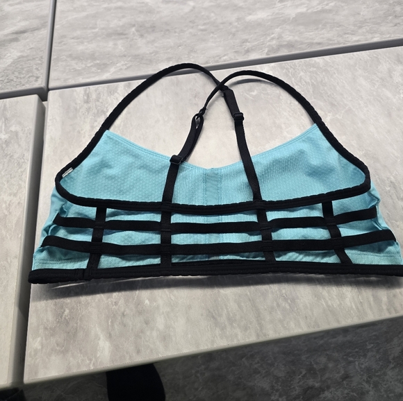 Lululemon Bra - Picture 2 of 5